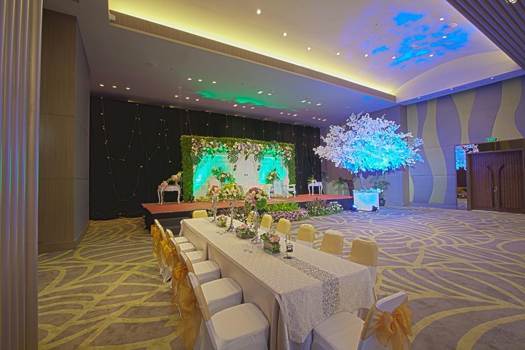 El Hotel Jakarta Luaran gambar