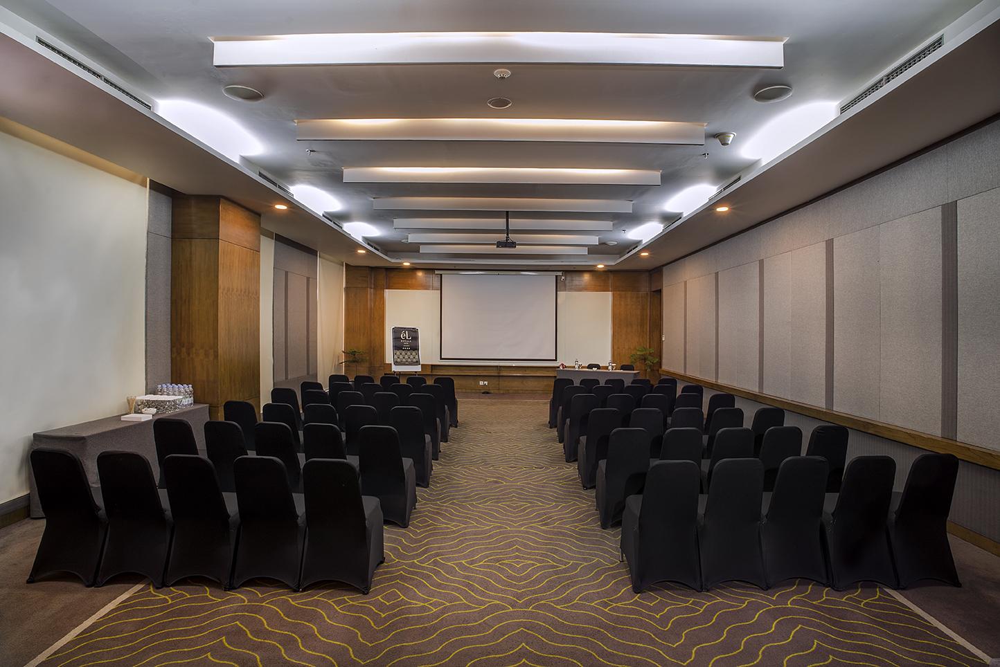 El Hotel Jakarta Luaran gambar