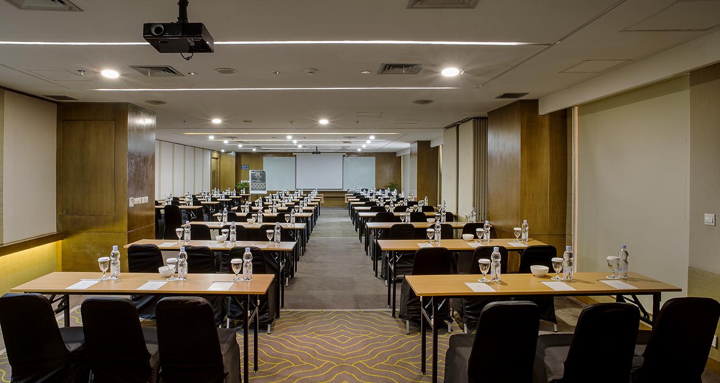 El Hotel Jakarta Luaran gambar