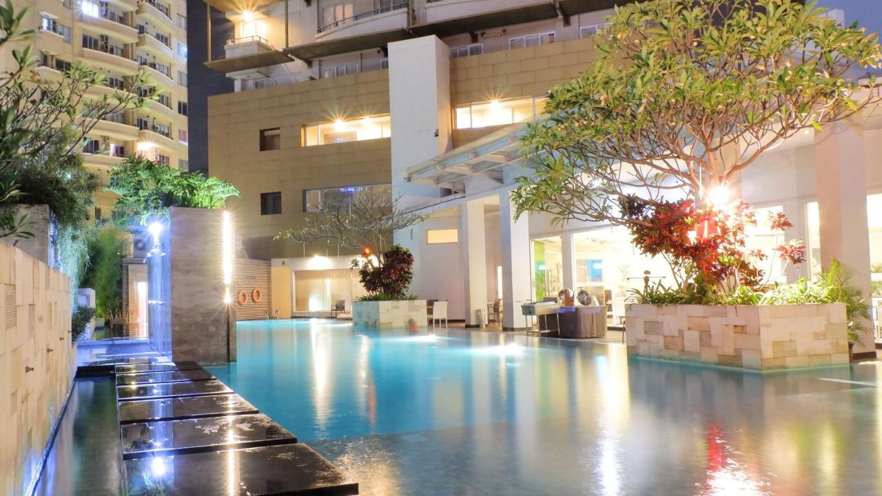 El Hotel Jakarta Luaran gambar