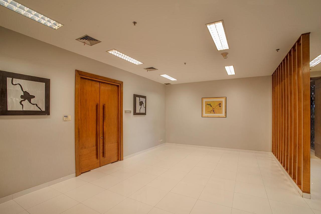 El Hotel Jakarta Luaran gambar